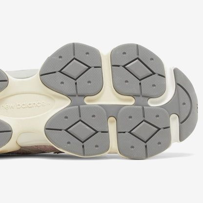 New Balance 9060 December Sky - New Balance