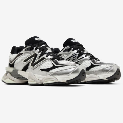New Balance 9060 Metallic - New Balance