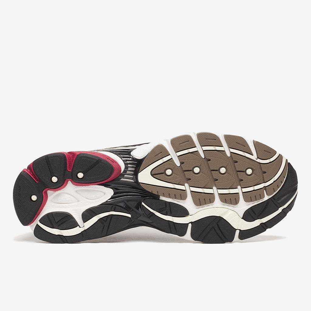 SAUCONY PROGRID OMNI 9 OG
