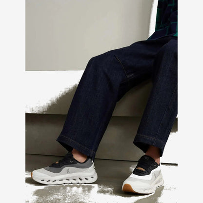 On Cloud × Loewe — Cloudtilt Gris Blanc