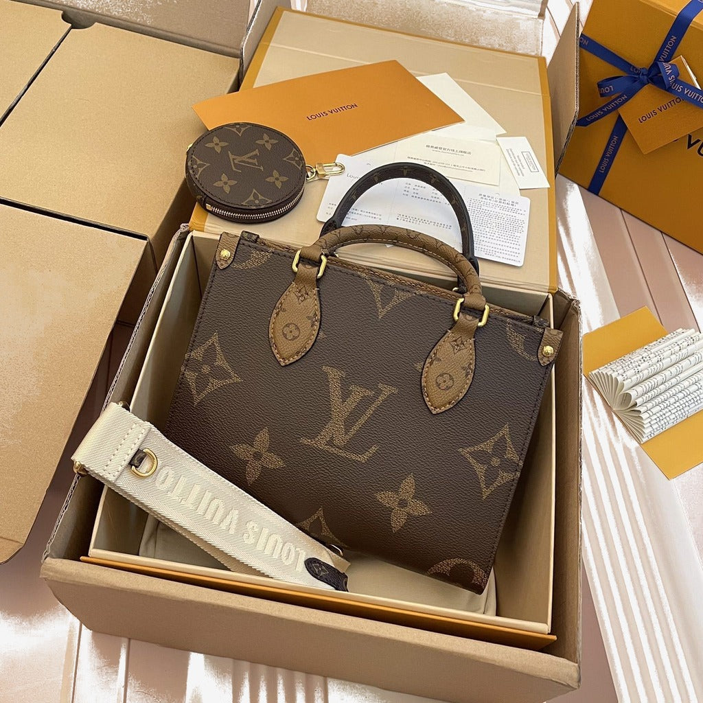 LV - Cabas OnTheGo BB Petit — photo 2