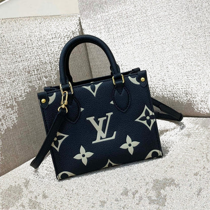 LV - Cabas OnTheGo BB Petit — photo 4