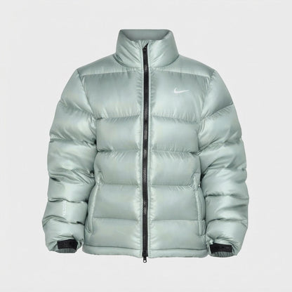 Doudoune Nike NOCTA vert clair : matelassage vert clair et col montant