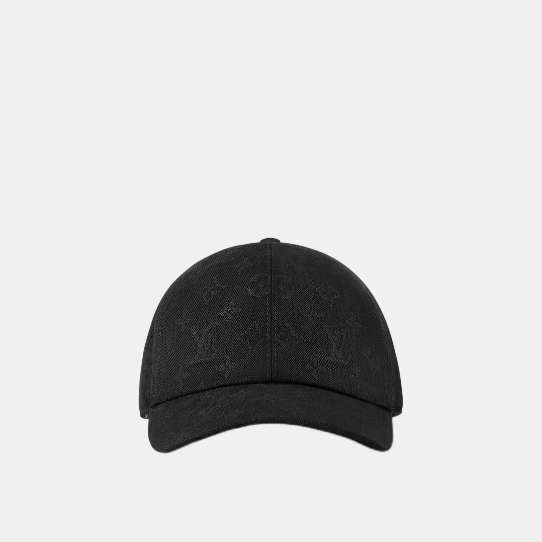 Casquette Louis Vuitton Monogram Essential noire, motifs ton sur ton et visière courbe