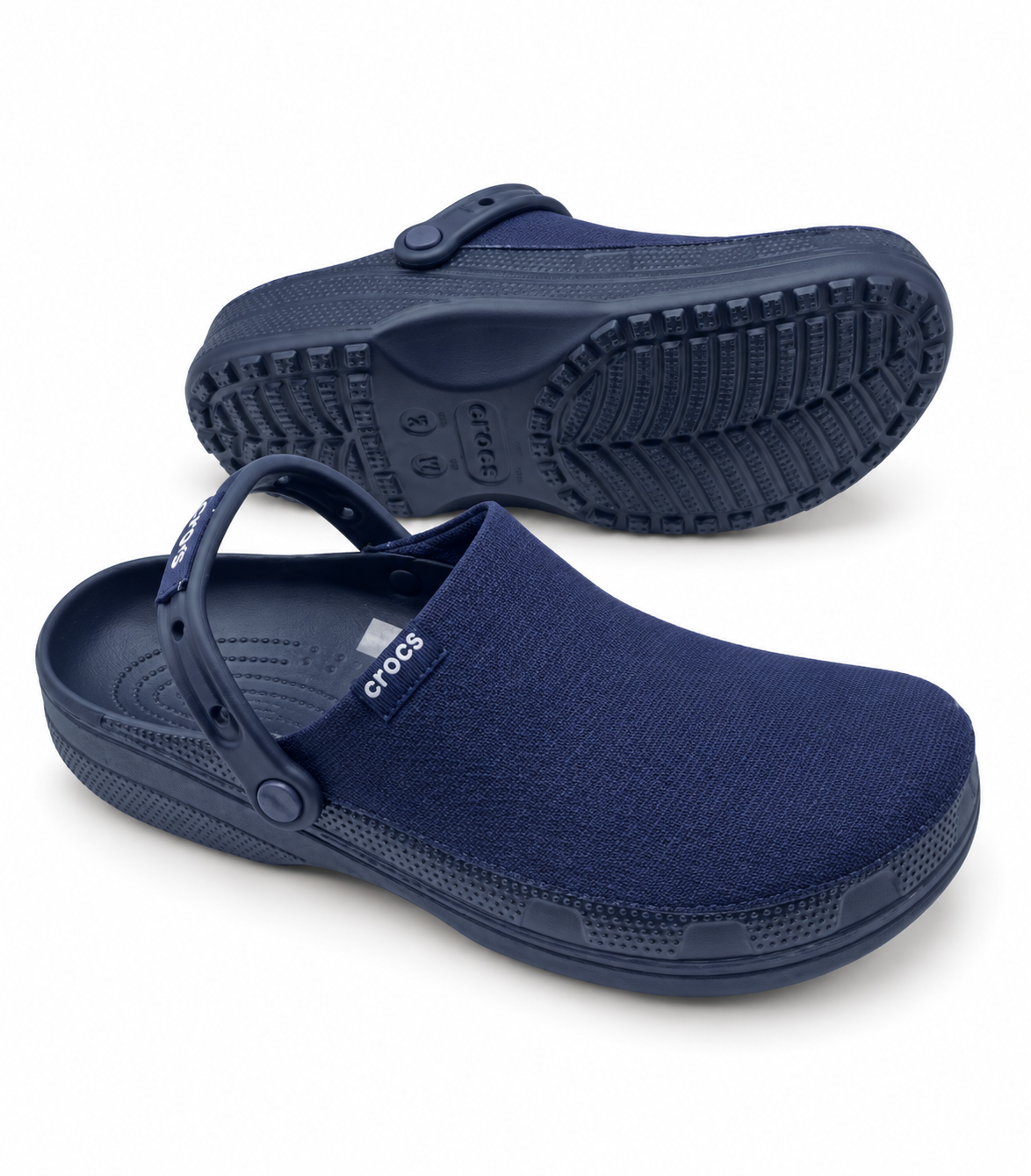 Crocs : paire Crafted bleu marine à dessus fermé texturé