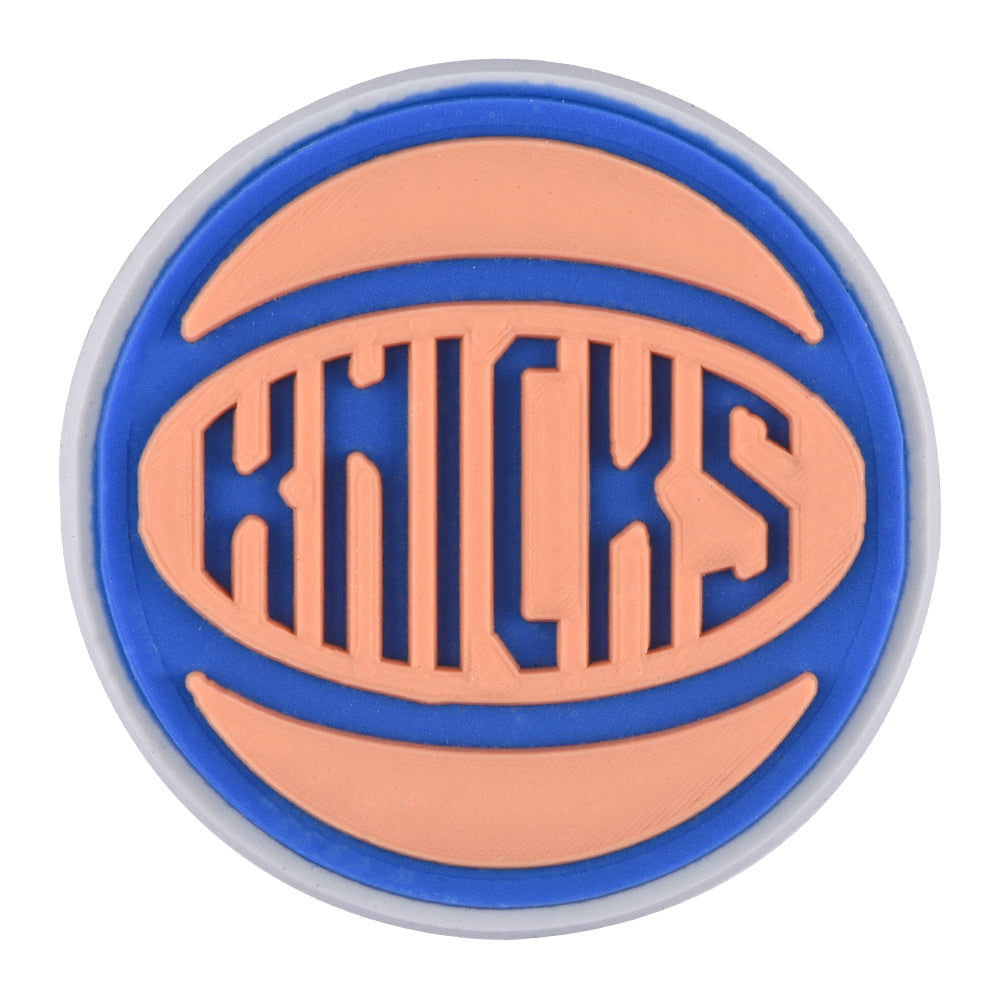 Pin's ballon de basket New York Knicks bleu et orange pour Crocs
