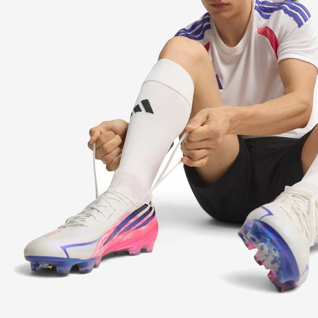 F50 Hyperfast Elite FG Control or Chaos - Blanc/Violet/Solar Turbo