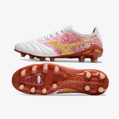 Morelia Neo 4 Beta FG/AG Sergio Ramos 4 Vol. lll - Blanc/Doré/Rouge ÉDITION LIMITÉE — Mizuno