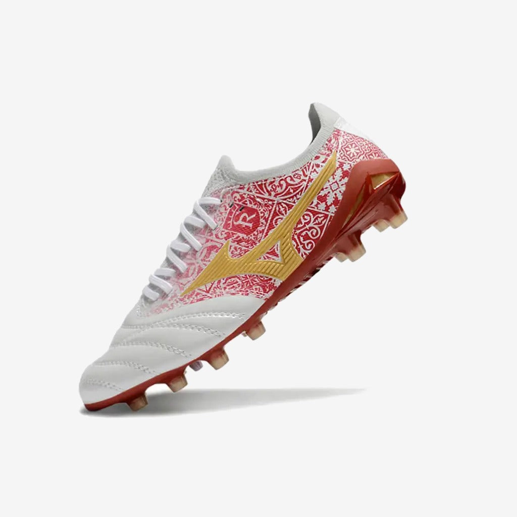 Morelia Neo 4 Beta FG/AG Sergio Ramos 4 Vol. lll - Blanc/Doré/Rouge ÉDITION LIMITÉE