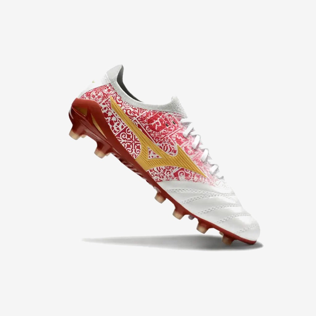 Morelia Neo 4 Beta FG/AG Sergio Ramos 4 Vol. lll - Blanc/Doré/Rouge ÉDITION LIMITÉE
